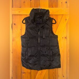 American Eagle Outfitters Black Puffer Jacket